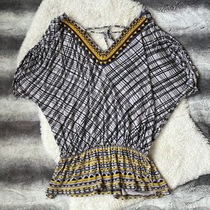 Anthropologie Blue and Yellow Bohemian Style Short Sleeve Embroidered Top